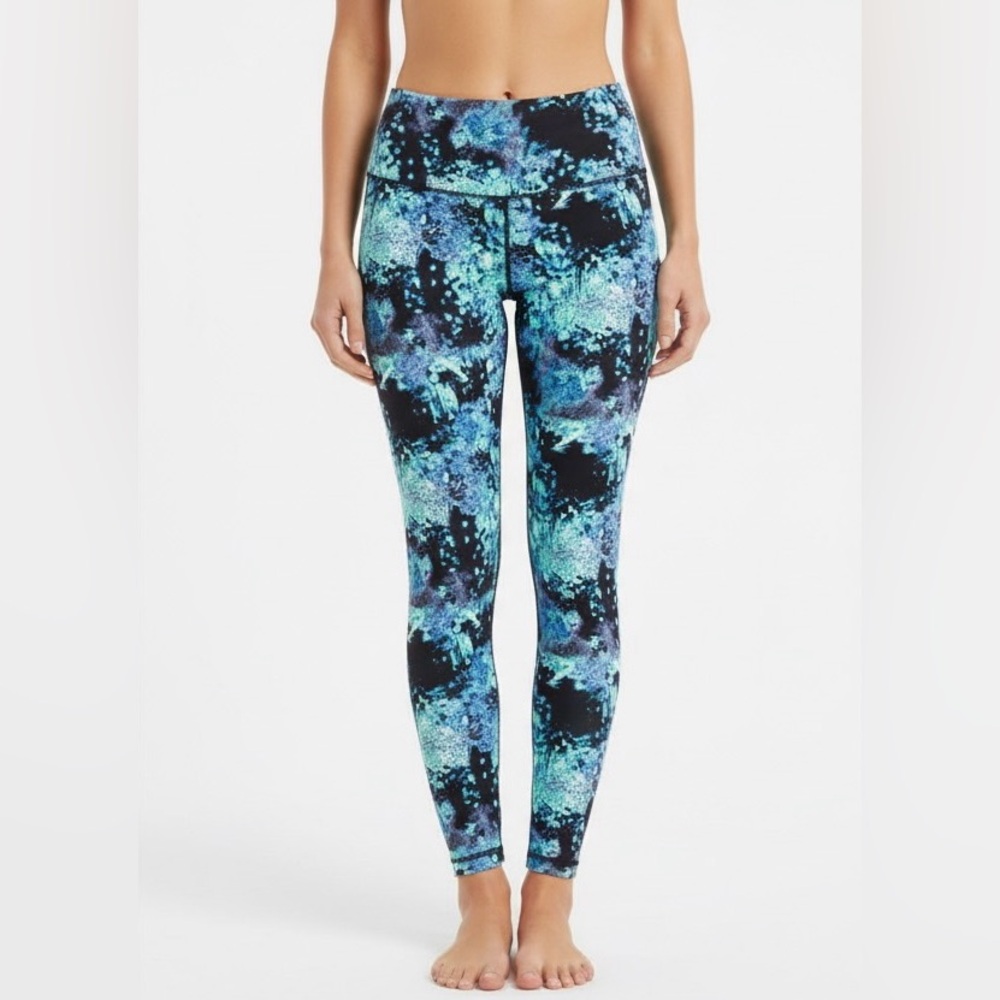 BNWT Yoga / Sport Leggings from Victoria Secret